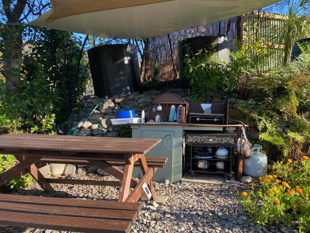 Omarama Oasis - Permaculture Glamping Hotell Pohara Eksteriør bilde