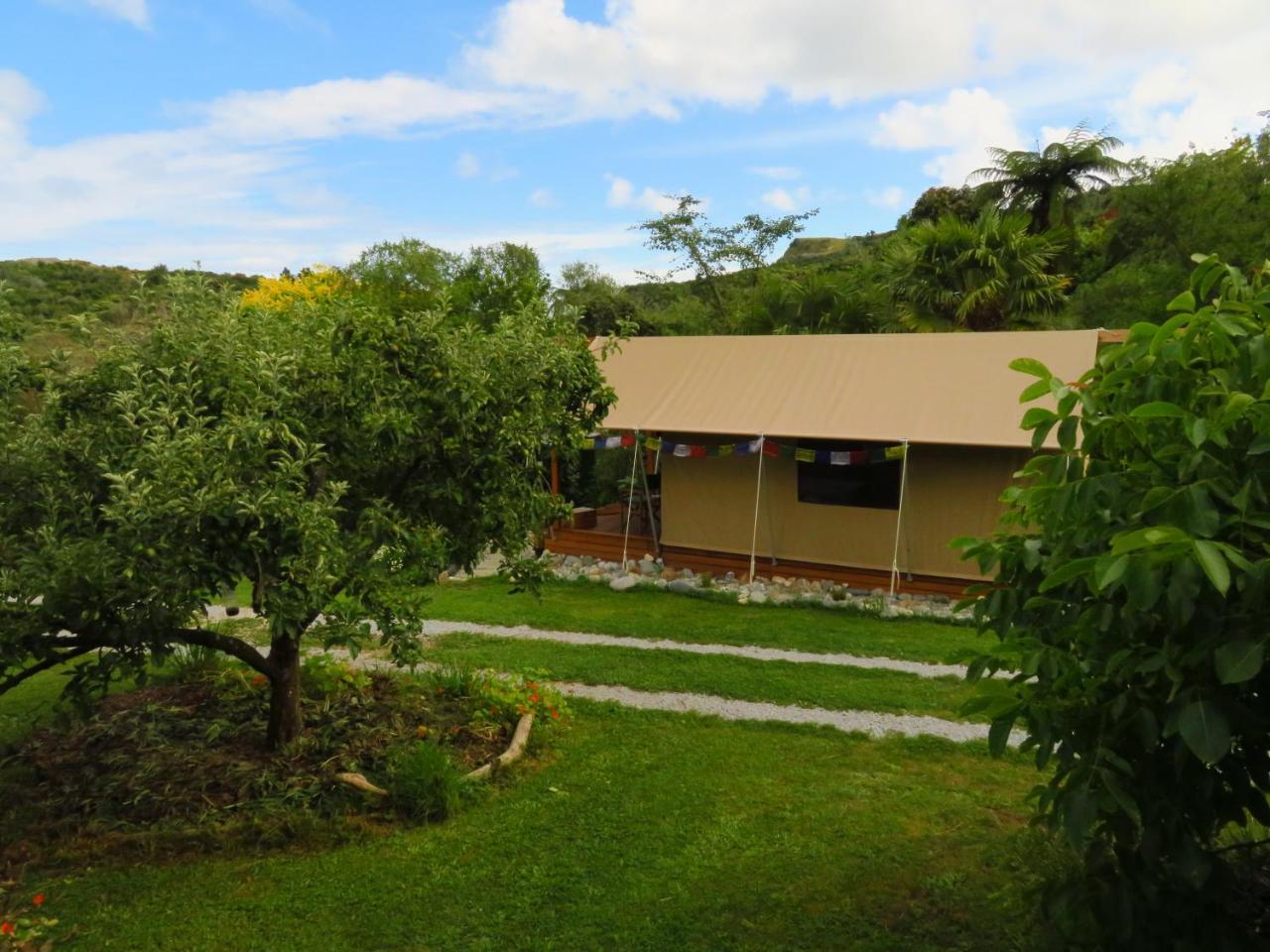 Omarama Oasis - Permaculture Glamping Hotell Pohara Eksteriør bilde
